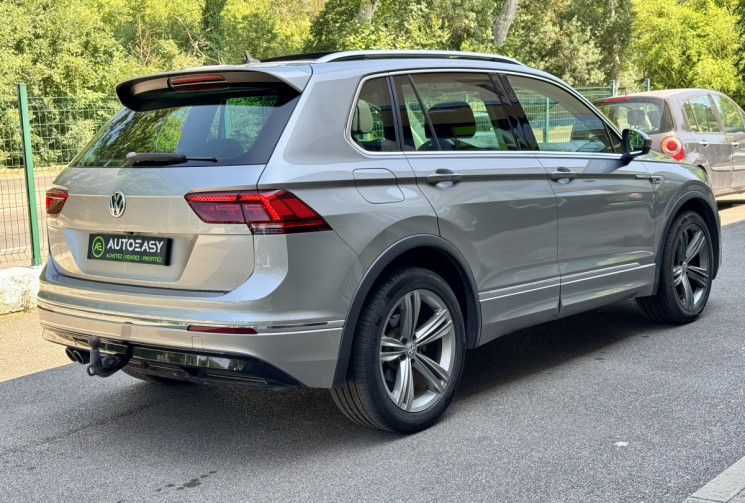 Volkswagen Tiguan R-Line 2.0 TDi 150 DSG7 / Toit Ouvrant / Attelage elec / Garantie 6 mois