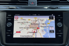 Volkswagen Tiguan R-Line 2.0 TDi 150 DSG7 / Toit Ouvrant / Attelage elec / Garantie 6 mois