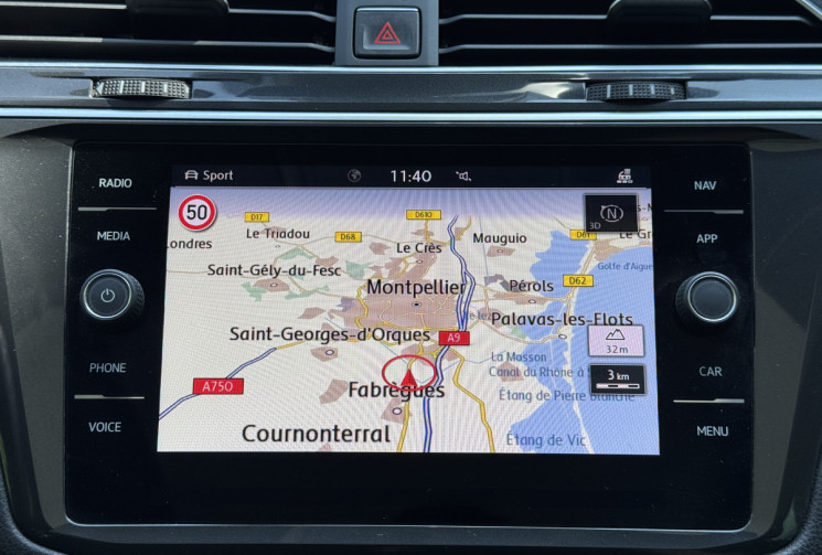 Volkswagen Tiguan R-Line 2.0 TDi 150 DSG7 / Toit Ouvrant / Attelage elec / Garantie 6 mois