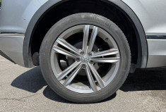 Volkswagen Tiguan R-Line 2.0 TDi 150 DSG7 / Toit Ouvrant / Attelage elec / Garantie 6 mois