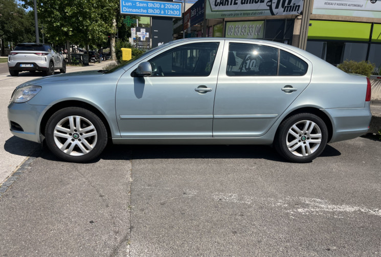 Skoda Octavia Berline Phase 2 1.6 TDI CR DSG7 105 cv Boîte auto