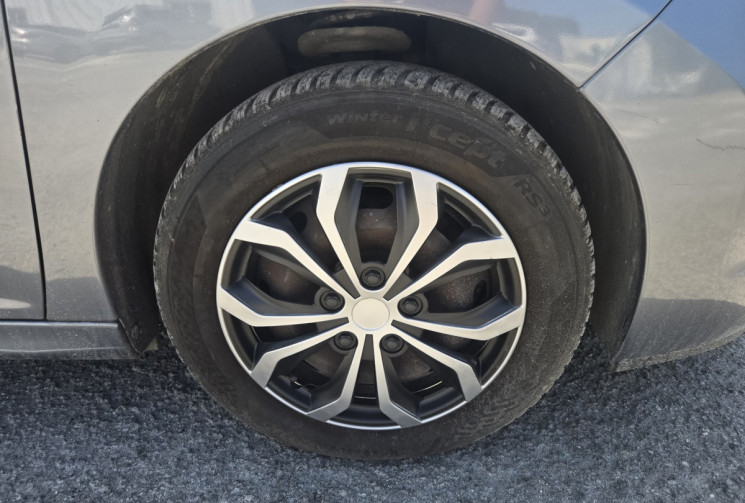 Peugeot 207 1.4 VTi 16V 95 cv 