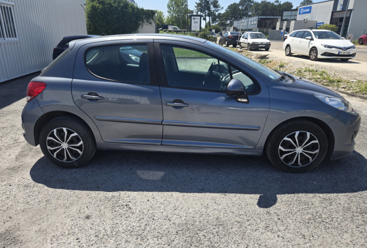 Peugeot 207 1.4 VTi 16V 95 cv 
