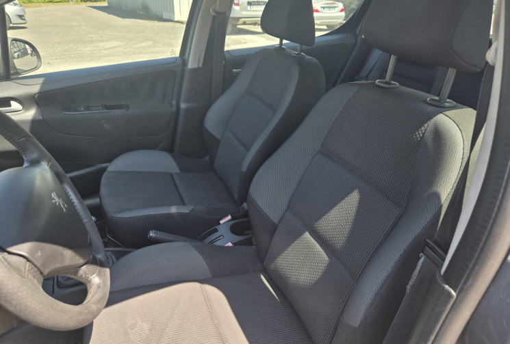 Peugeot 207 1.4 VTi 16V 95 cv 