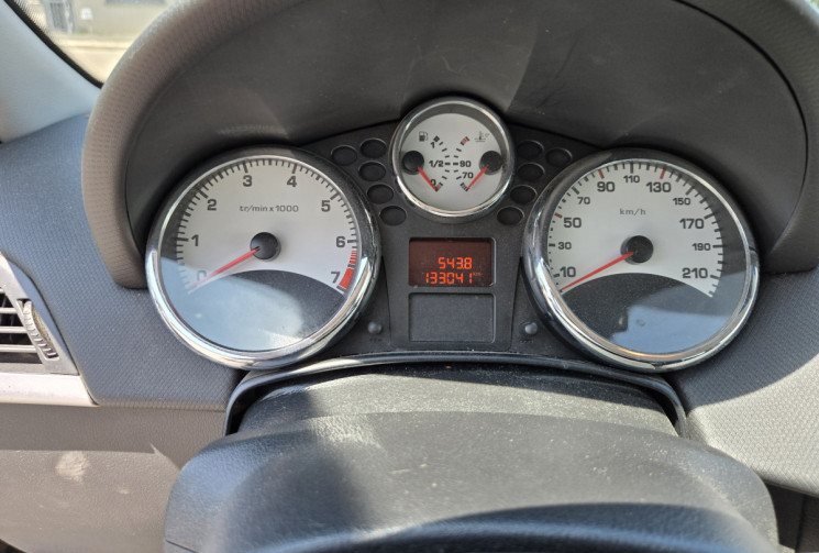 Peugeot 207 1.4 VTi 16V 95 cv 