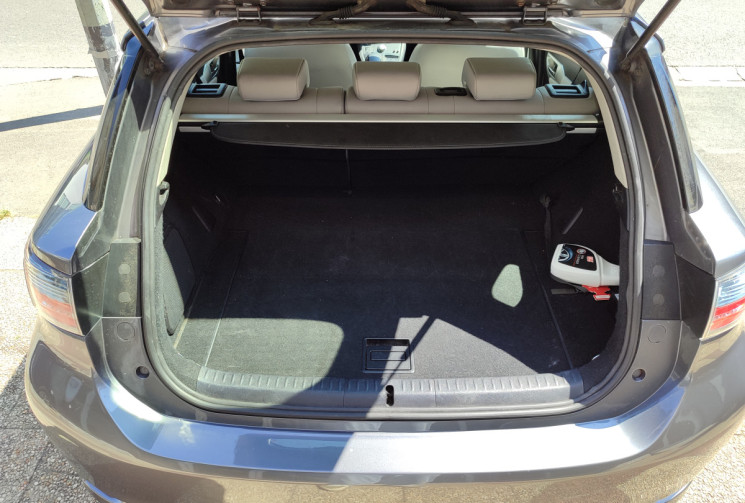Lexus CT 200h 1.8 VVT-i 136 ch Sensation hybride