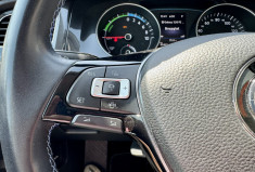 Volkswagen Golf E-Golf 136/ CARPLAY