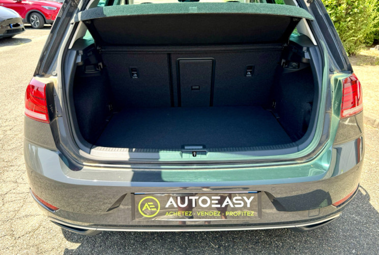 Volkswagen Golf E-Golf 136/ CARPLAY