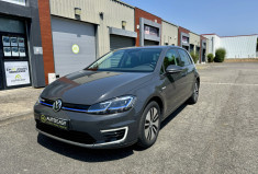 Volkswagen Golf E-Golf 136/ CARPLAY