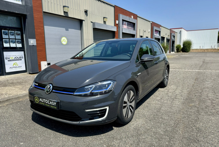 Volkswagen Golf E-Golf 136/ CARPLAY