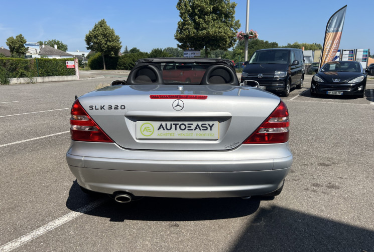 Mercedes SLK 320 V6  218 CH 
