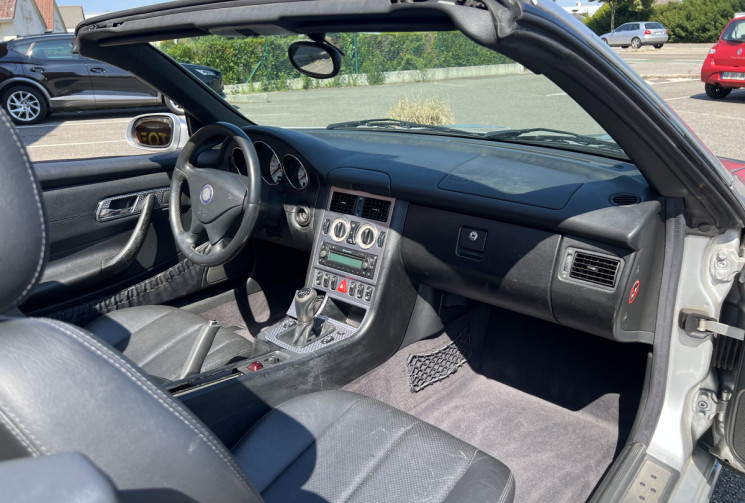 Mercedes SLK 320 V6  218 CH 