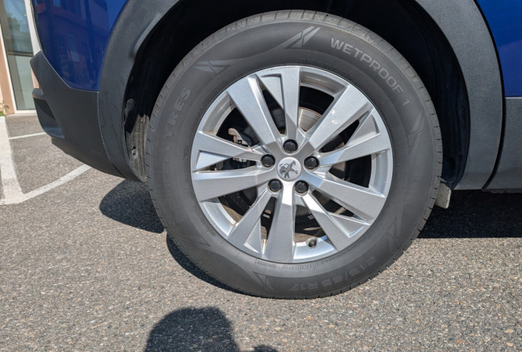 Peugeot 3008 1.5 BlueHDi 130 ch Active Business S&S EAT8 / Entretien intégral / Première main