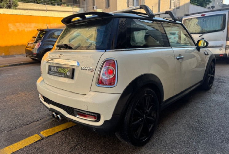 Mini Cooper s 2.0 184 cv pack red hot chili Origine France 3em main / GPS / TEL / SEMI CUIR / 