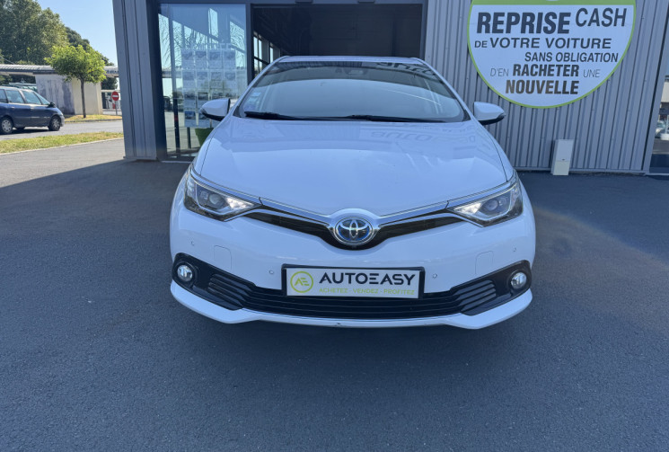 Toyota AURIS 1.8  HSD 136h Design CVT / E85 ETHANOL