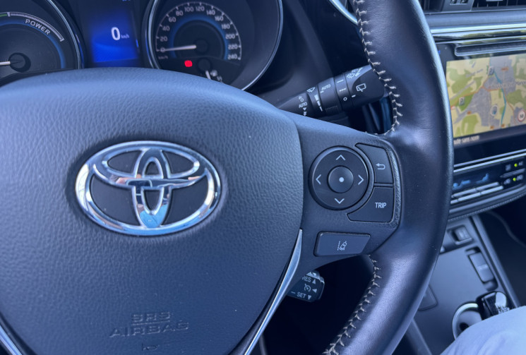 Toyota AURIS 1.8  HSD 136h Design CVT / E85 ETHANOL