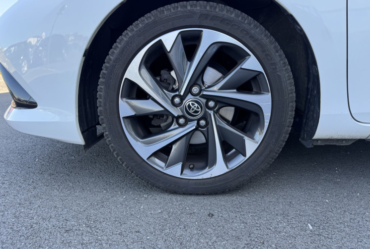 Toyota AURIS 1.8  HSD 136h Design CVT / E85 ETHANOL