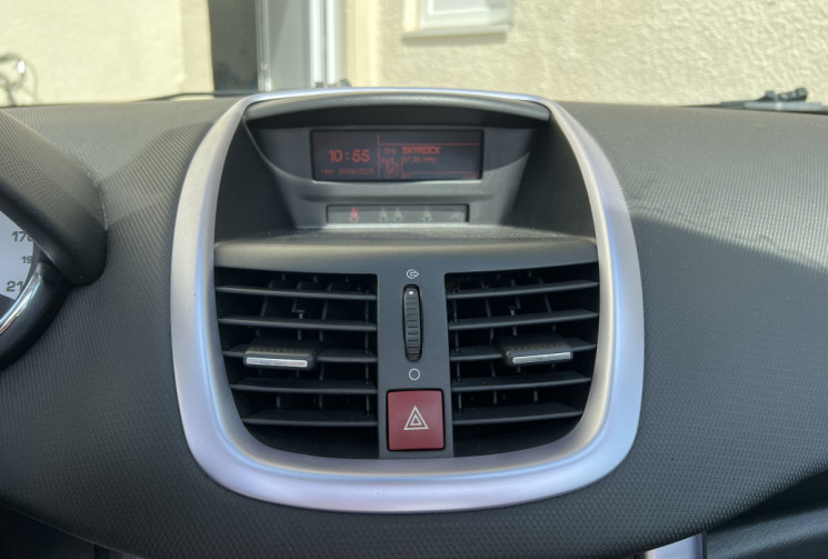 Peugeot 207 CC 1.6i 150 ch FÉLINE