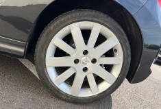 Peugeot 207 CC 1.6i 150 ch FÉLINE