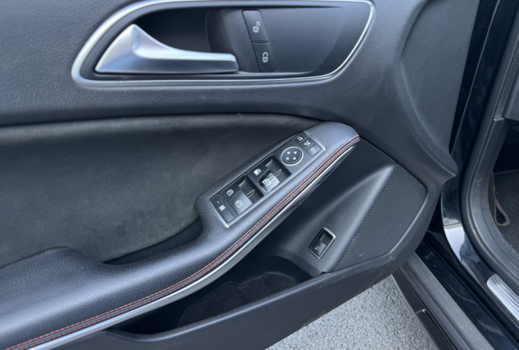 Mercedes GLA 220 CDI Fascination 4Matic 7G-DCT PACK AMG