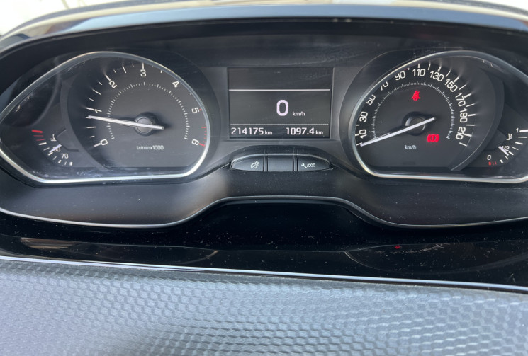 Peugeot 208 Phase 2 1.6 Blue HDi 100CH