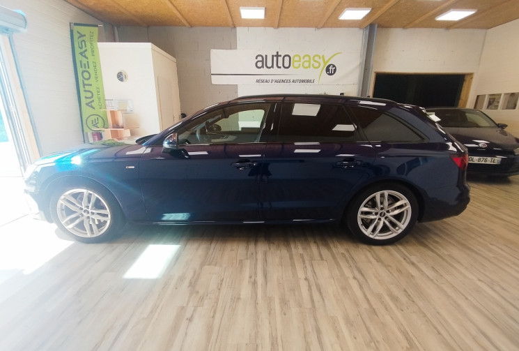 Audi A4 Avant 35 TFSI 150 S tronic 7 Competition + ATTELAGE + TOIT OUVRANT