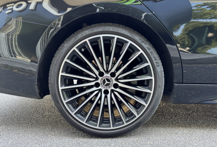 Mercedes Classe C 220 d AMG Line 2.0 200 EQ Boost 9G-TRONIC / Toutes Options / Toit ouvrant / UHD