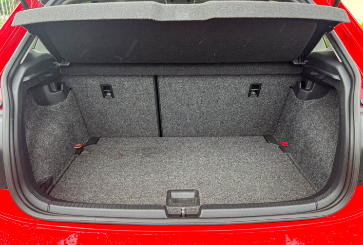 Volkswagen Polo  VI 1.0 TSI - 116 cv R-LINE 
