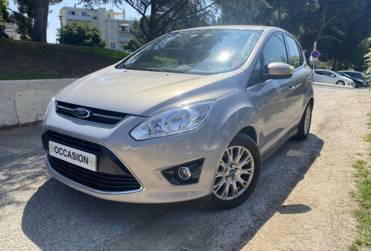 Ford C-MAX 1.6 TDCI 115 ch Titanium DISTRIBUTION OK