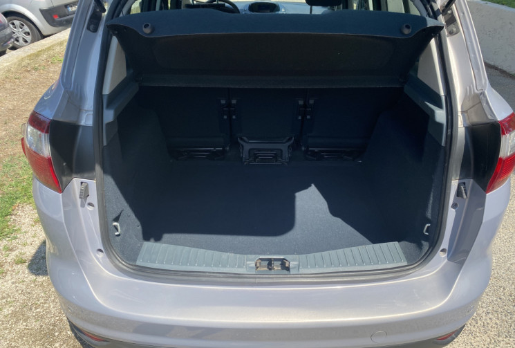 Ford C-MAX 1.6 TDCI 115 ch Titanium DISTRIBUTION OK