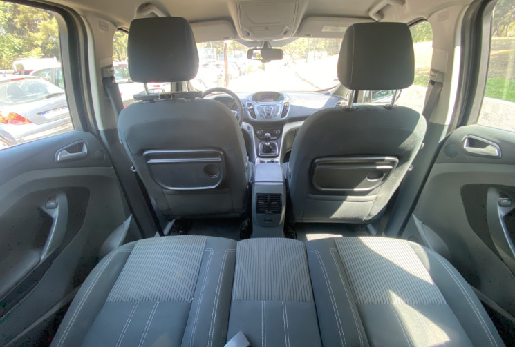 Ford C-MAX 1.6 TDCI 115 ch Titanium DISTRIBUTION OK