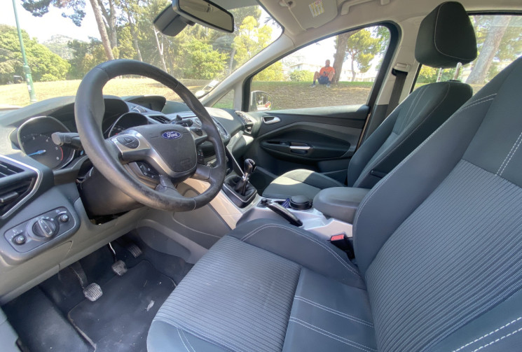 Ford C-MAX 1.6 TDCI 115 ch Titanium DISTRIBUTION OK