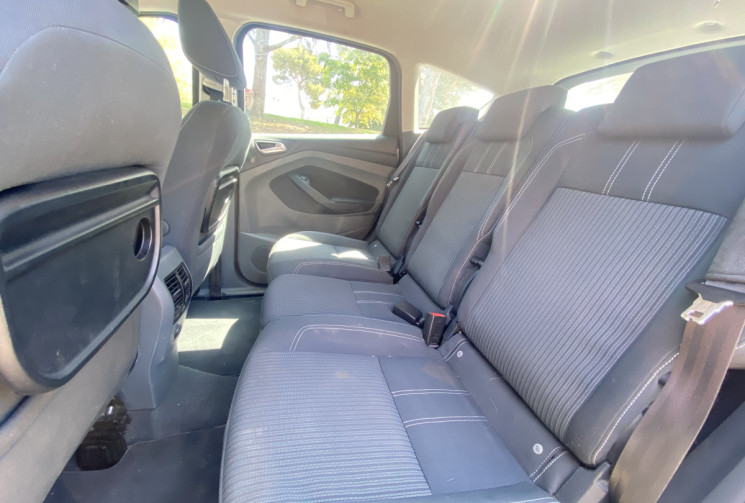Ford C-MAX 1.6 TDCI 115 ch Titanium DISTRIBUTION OK