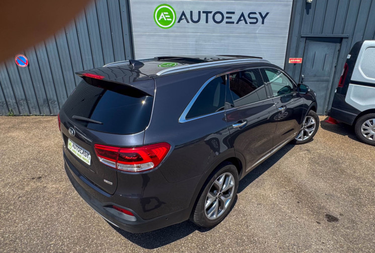 Kia SORENTO 7 places 2.2 CRDI 200 cv ISG ULTIMATE 4X4 4WD BVA Toit ouvrant Caméra CarPlay Cuir