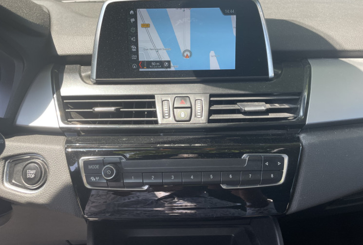 BMW Série 2 Active Tourer (F45) Hybrid Business Design BVA6 225xe / Toit ouvrant