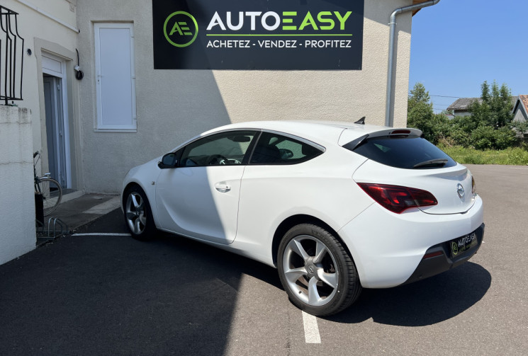 Opel Astra GTC 1.7 CDTI S&S 130 CH