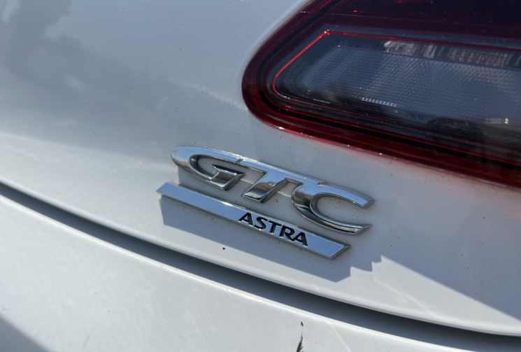 Opel Astra GTC 1.7 CDTI S&S 130 CH