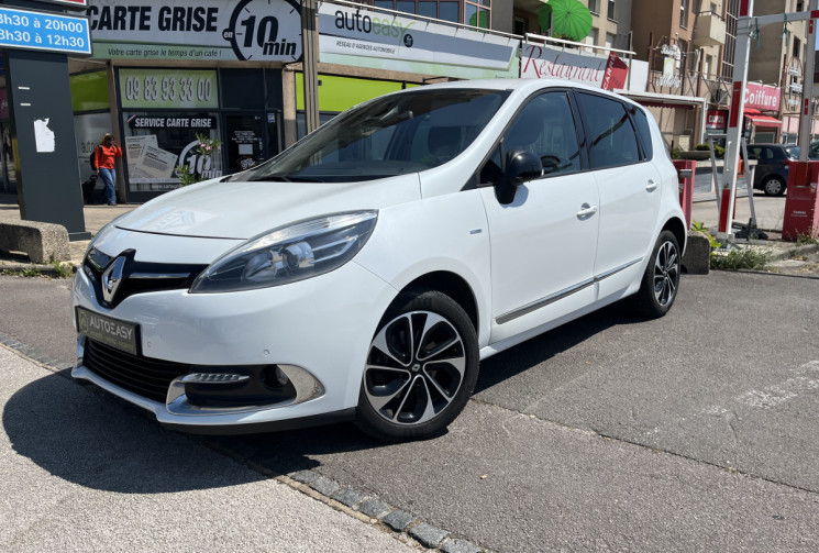 Renault GRAND SCENIC III Phase 2 1.5 dCi BOSE EDC 6 110 cv Boîte auto
