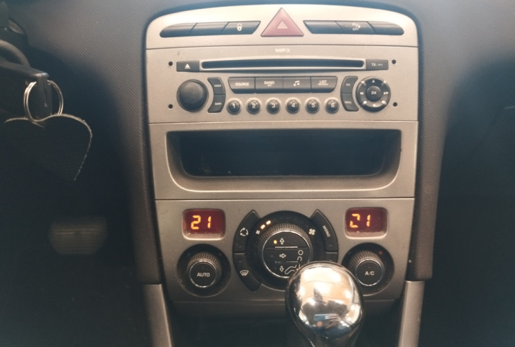 Peugeot 308 1.6 VTi 16V 120 cv Boîte auto 5P