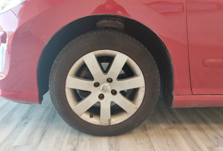 Peugeot 308 1.6 VTi 16V 120 cv Boîte auto 5P