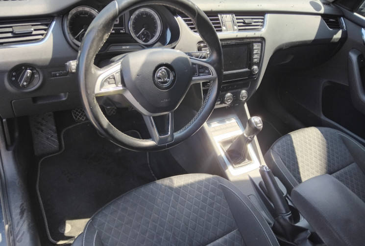 Skoda Octavia Combi 1.6 TDI 110 cv Edition Tour De France - GPS - Radars - Entretien complet