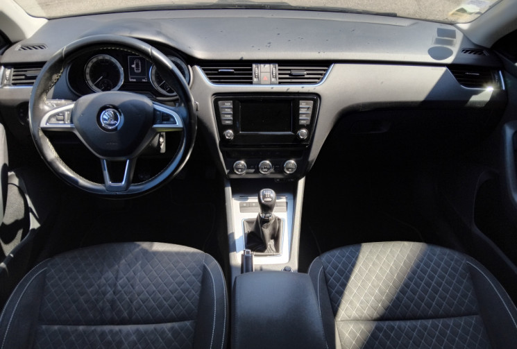 Skoda Octavia Combi 1.6 TDI 110 cv Edition Tour De France - GPS - Radars - Entretien complet