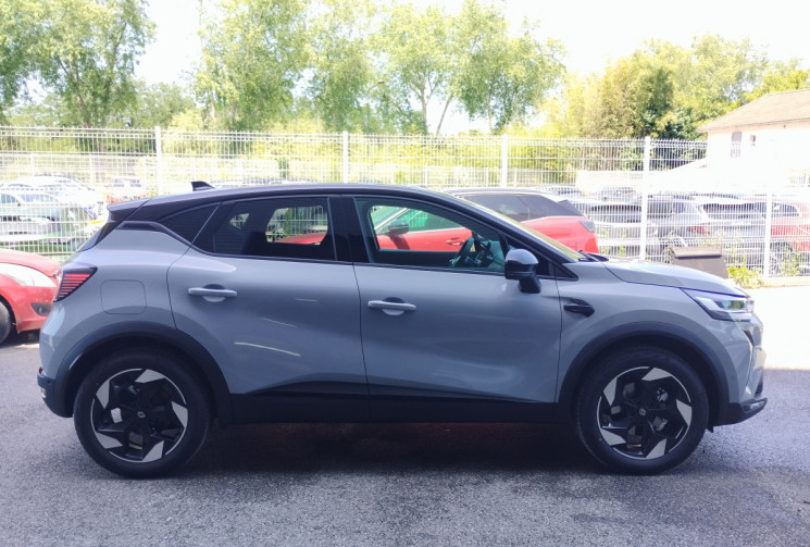 Renault Captur 1.6 E-tech Full Hybrid 145 Techno BVA NEUF 2025 / Caméra 360