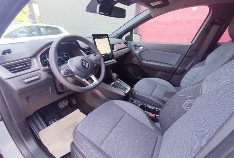 Renault Captur 1.6 E-tech Full Hybrid 145 Techno BVA NEUF 2025 / Caméra 360