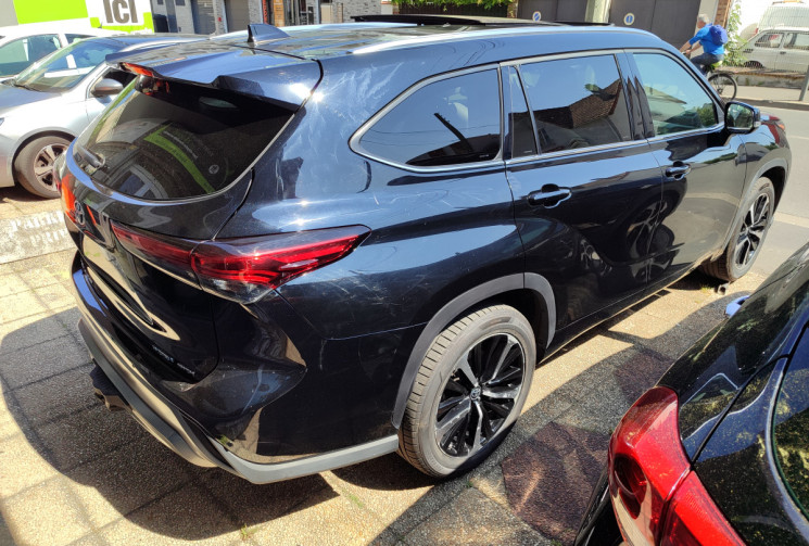 Toyota HIGHLANDER 2.5 VVT-iE  248 Hybrid 4WD LOUNGE