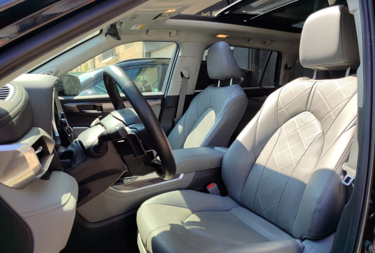 Toyota HIGHLANDER 2.5 VVT-iE  248 Hybrid 4WD LOUNGE