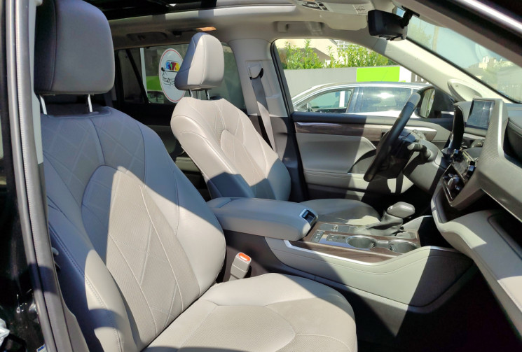 Toyota HIGHLANDER 2.5 VVT-iE  248 Hybrid 4WD LOUNGE