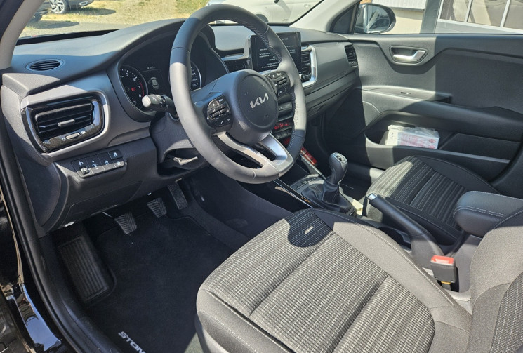 Kia STONIC 1.0 T-GDI 100 BVM 30kms NEUF