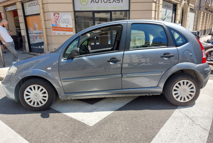 Citroën C3 1.0i 60 CH 5 PORTES DISTRI OK 1 ERE MAIN