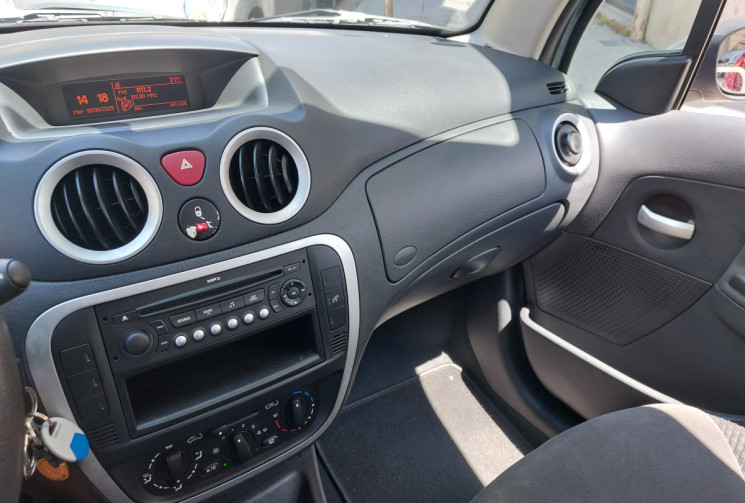 Citroën C3 1.0i 60 CH 5 PORTES DISTRI OK 1 ERE MAIN